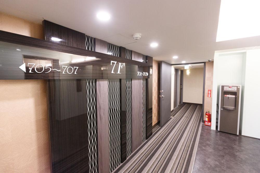 Wecan Hotel Каосюн Екстериор снимка