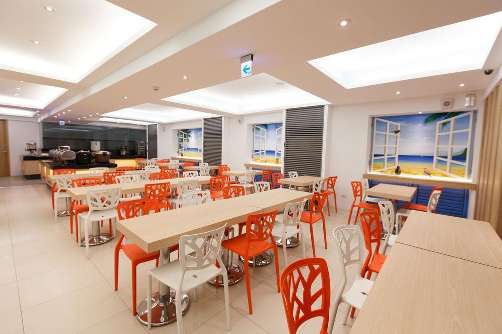 Wecan Hotel Каосюн Екстериор снимка