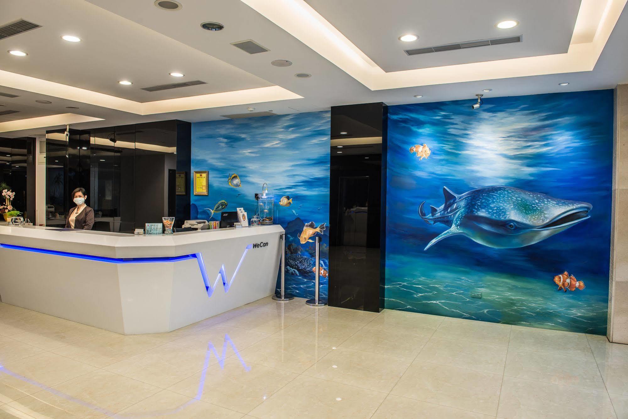 Wecan Hotel Каосюн Екстериор снимка